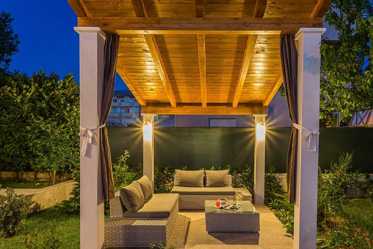 Villa Sweet Home Marija With Heated Pool Split Luaran gambar